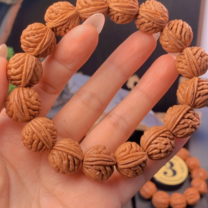 桃核手串17野生刺龙