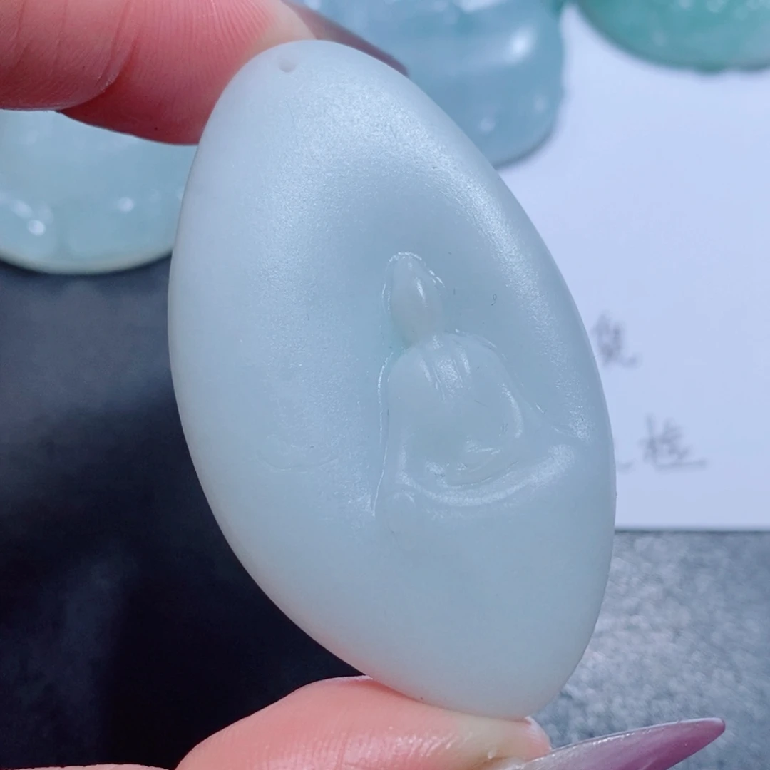 定制翡翠未镶嵌吊坠