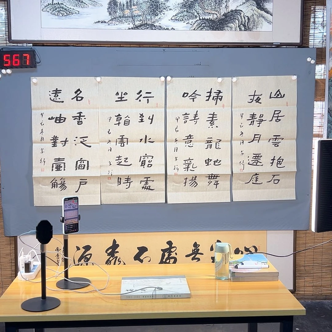 国画567 花鸟和蝴蝶在这里