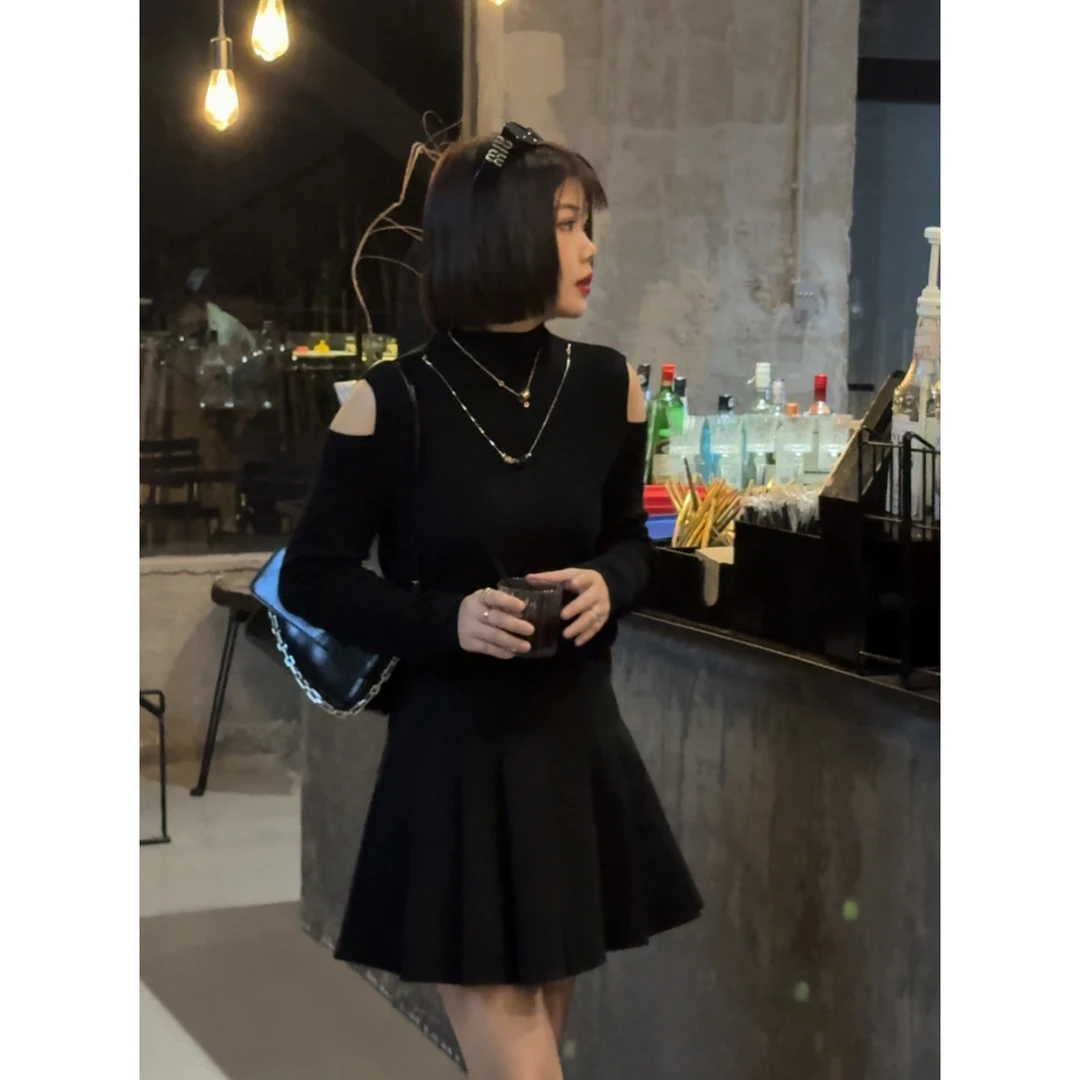 MY【心情胶囊】冬季新款韩系半高领针织打底衫宽松显瘦设计露肩毛衣