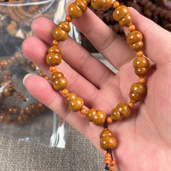 金刚菩提吊坠紫金鼠小葫芦手串