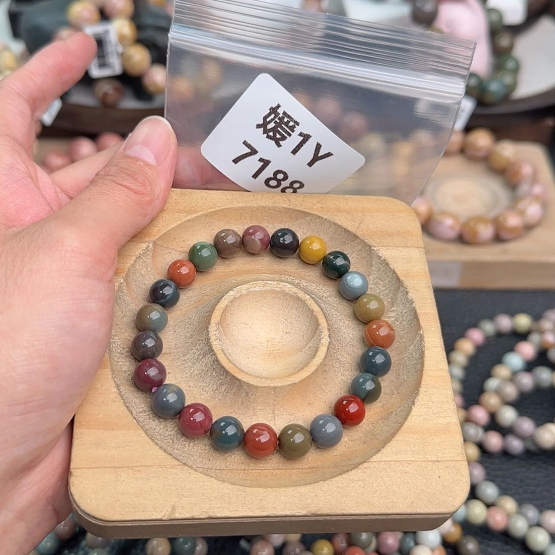 【闪购商品】未镶嵌手链石英质玉A****?