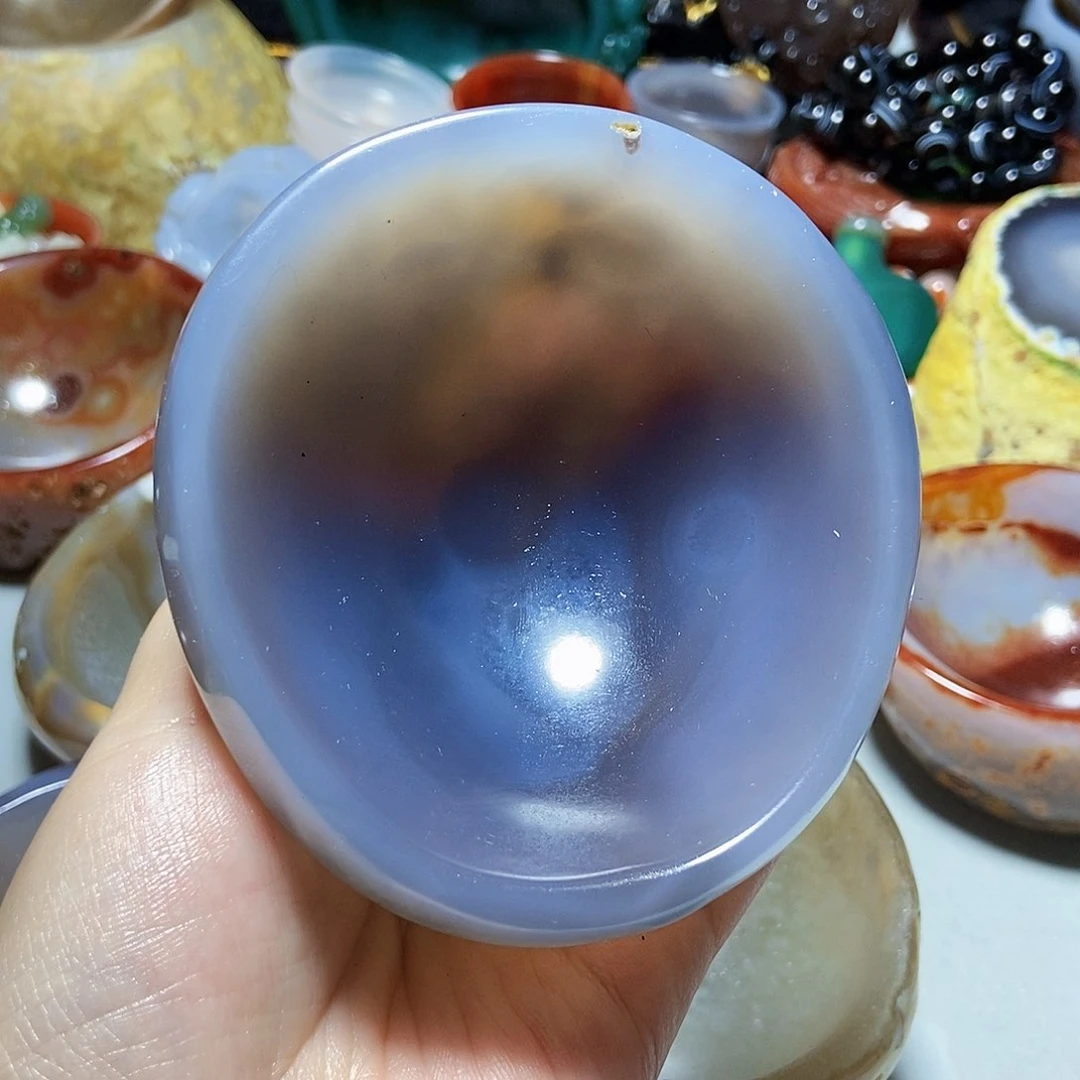 呵***忒玛瑙/玉髓一未镶嵌