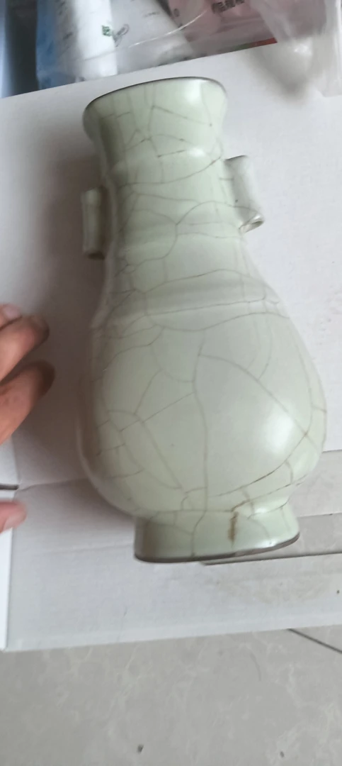陶瓷瓶。摆件，造型精美极