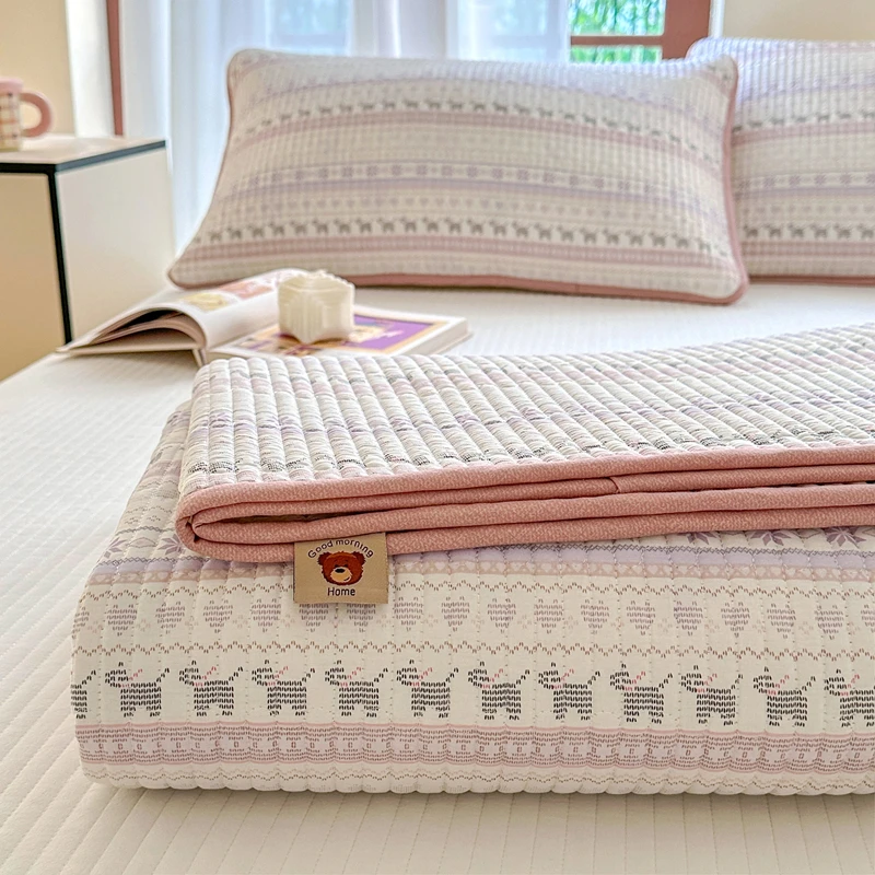 春夏新款A类全棉绗缝夹棉印花床盖单件四季通用加厚纯棉单人床单3