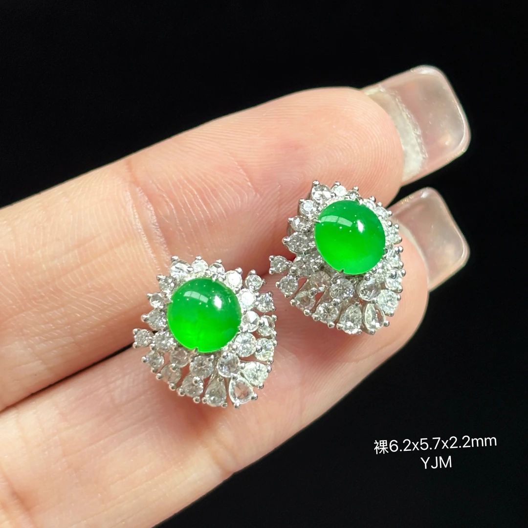 《缅甸翡翠珠宝严选》冰阳绿蛋面玉石耳钉（下单质询客服）YJM