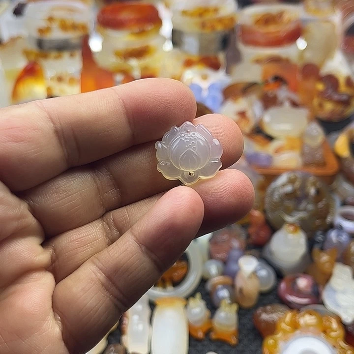 玛瑙/玉髓未镶嵌颈饰