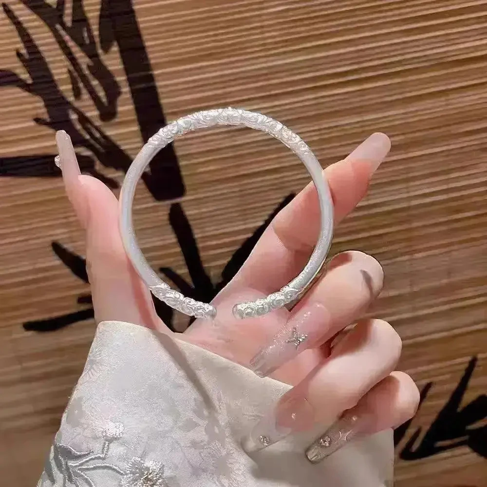 999.9银「卷草纹」新中式古法开口镯子高级感送女友礼物