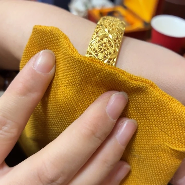 织绣哈哈哈哈哈哈哈哈哈