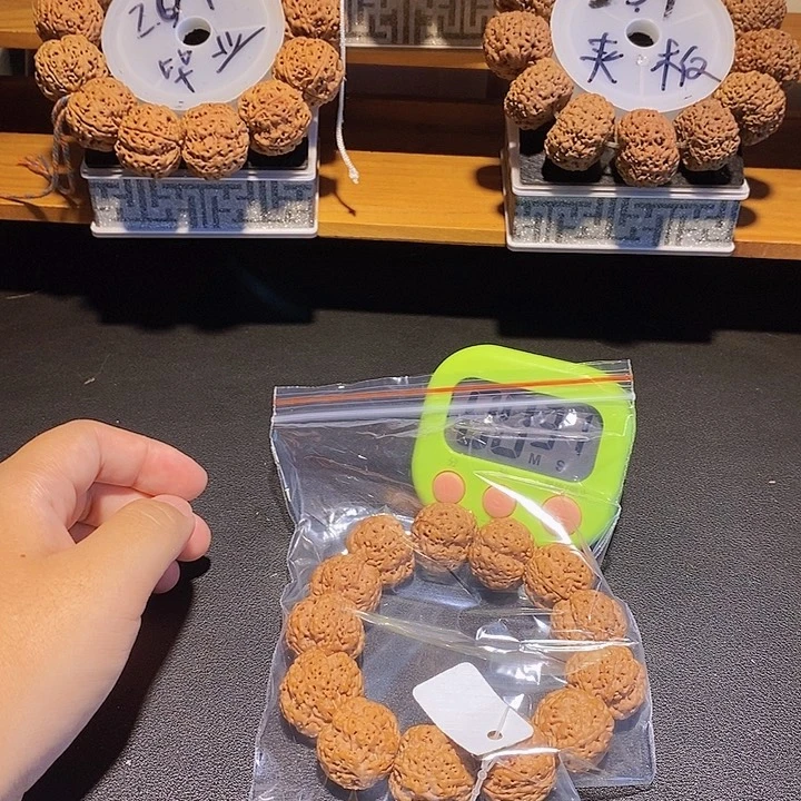天***和金刚菩提手串这样