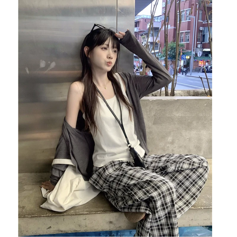 孕妇上衣春秋韩版宽松遮肚长袖t恤两件套孕妇春装套装格子阔腿裤