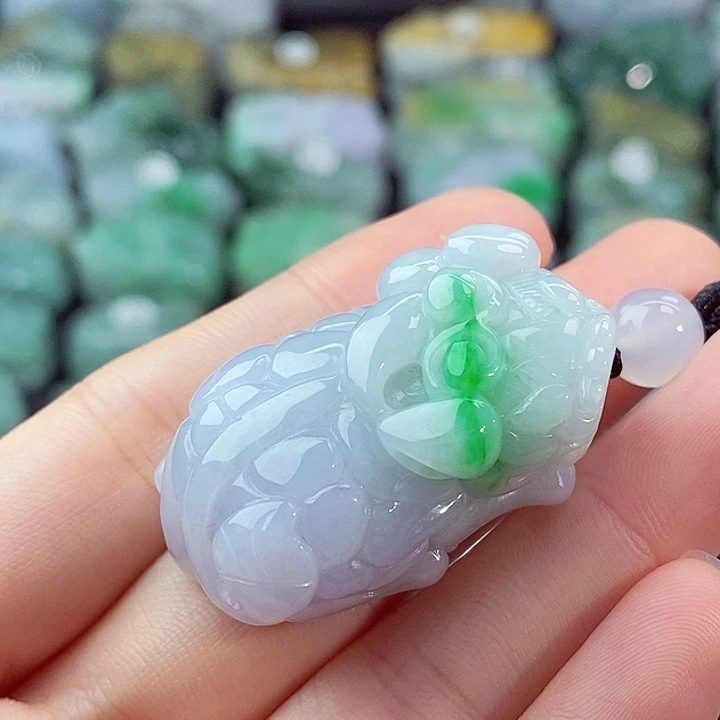 颈饰未镶嵌翡翠天然