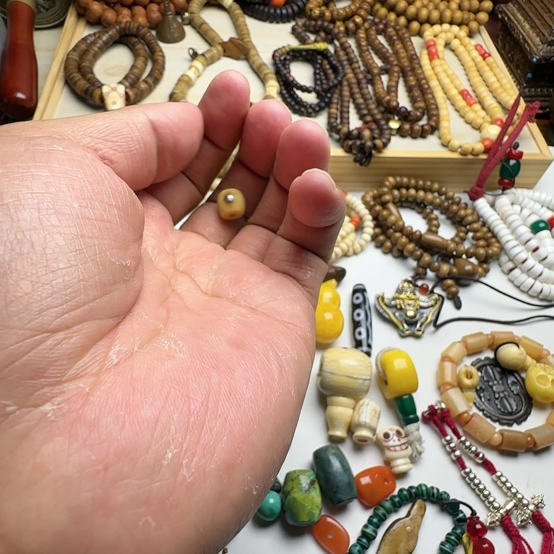 【闪购商品】橄榄核手串/手链简**待扎西德勒
