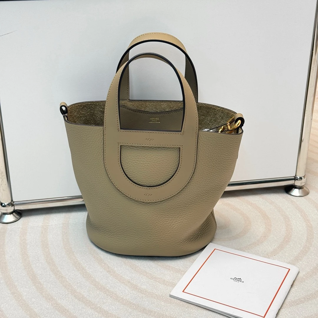 95新 Hermes/爱马仕 8Q马尔法米灰 金扣猪鼻子菜篮子18/687824947