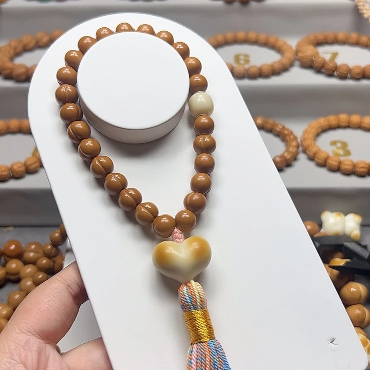 徐***聪猴头核桃手串10➕屁桃