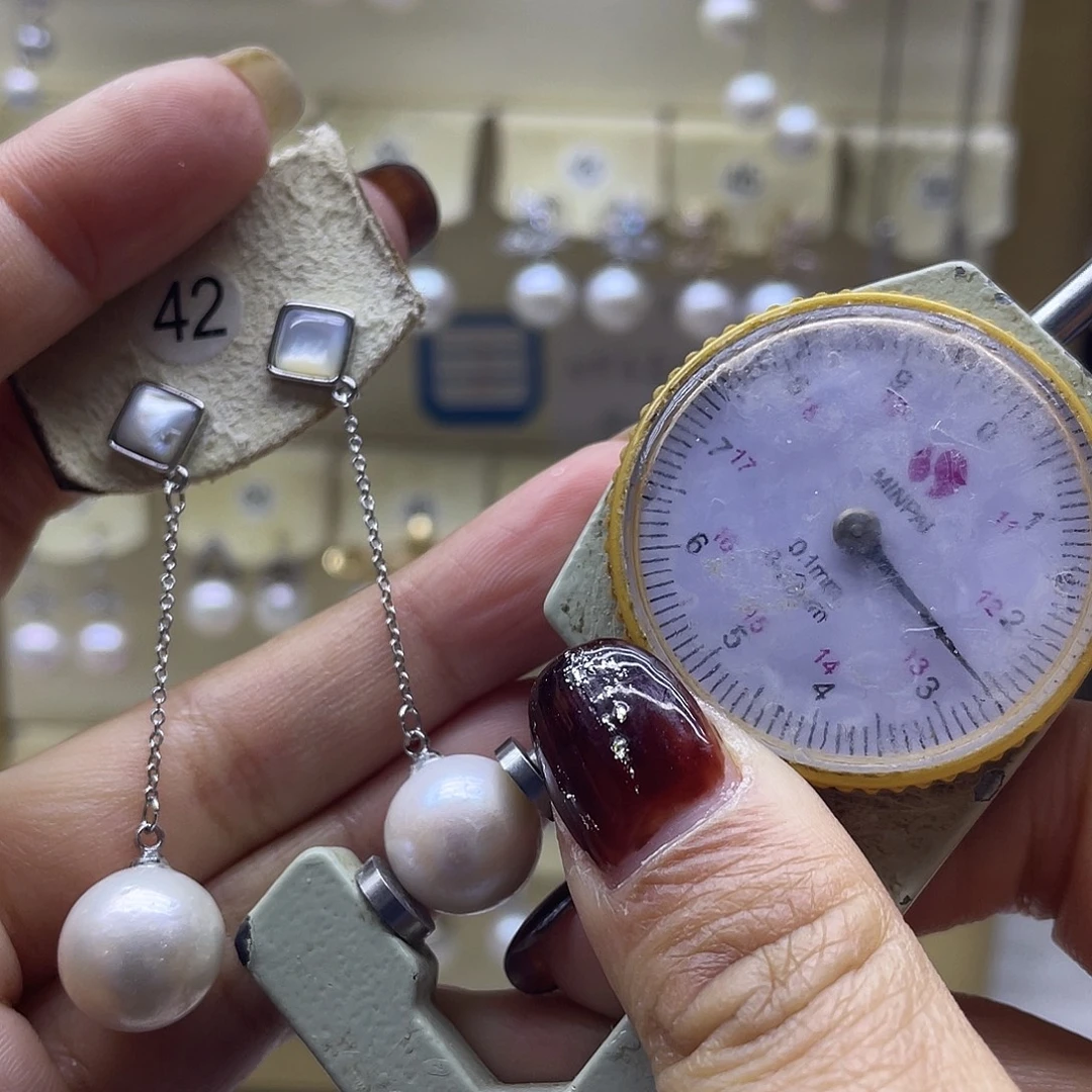 耳饰银S925镶嵌淡水珍珠