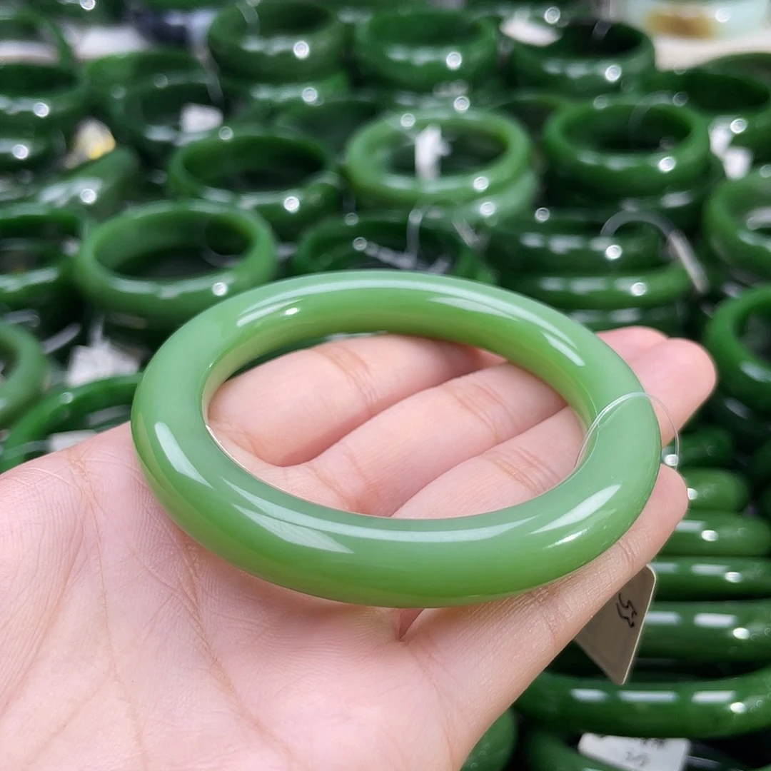 未镶嵌手镯和田玉（碧玉）