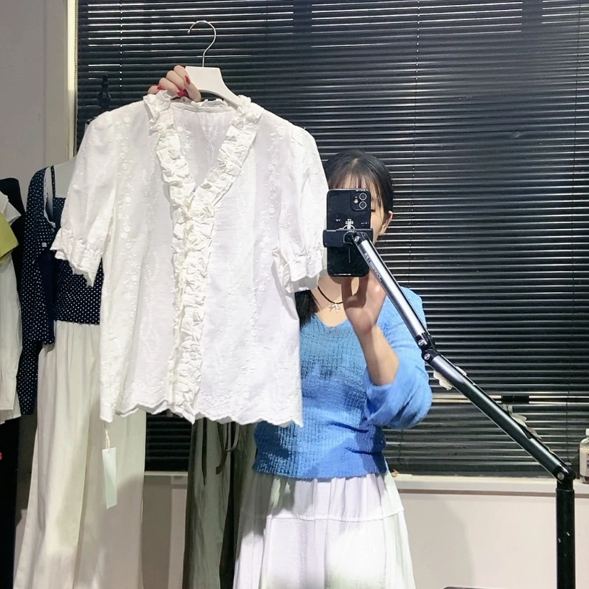 【闪购商品】白色刺绣