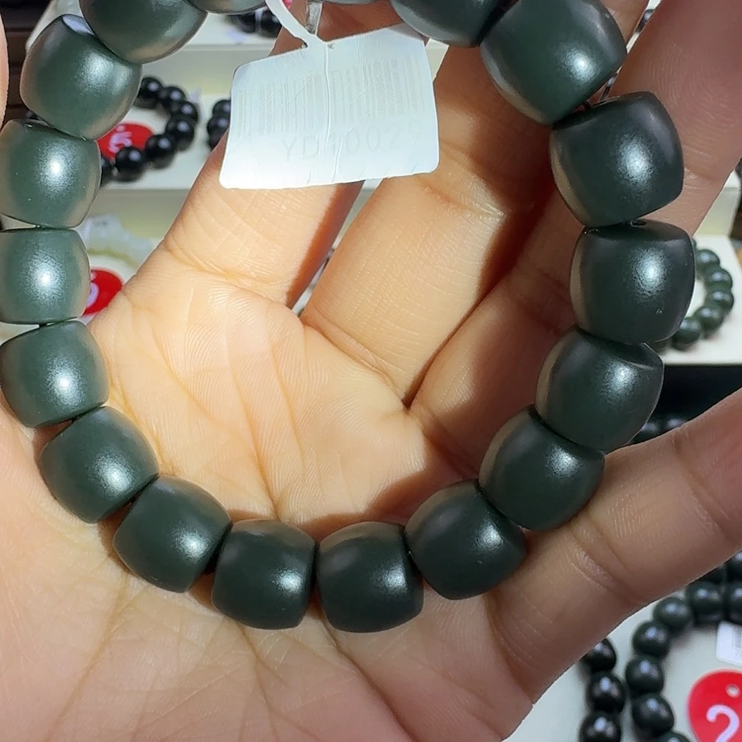 和田玉未镶嵌手串