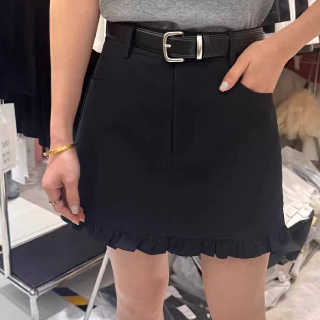8839新款木耳边短裙