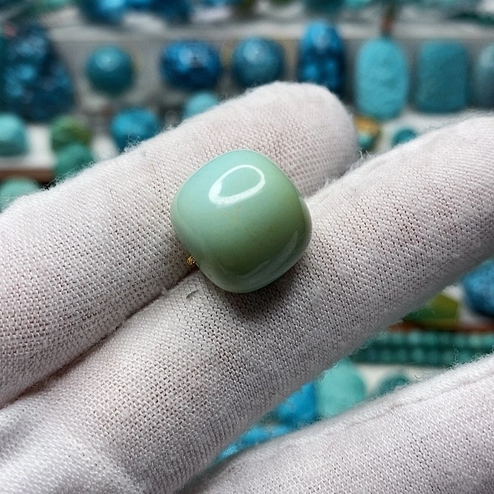 杨***棣未镶嵌绿松石天然原矿 地大质检 抖音基地 顺丰发货