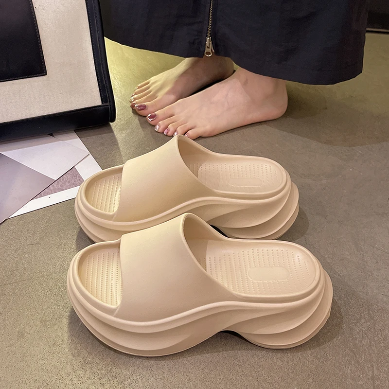 厚底拖鞋女外穿夏2025新款踩屎感增高跟防滑防臭eva海边沙滩凉鞋