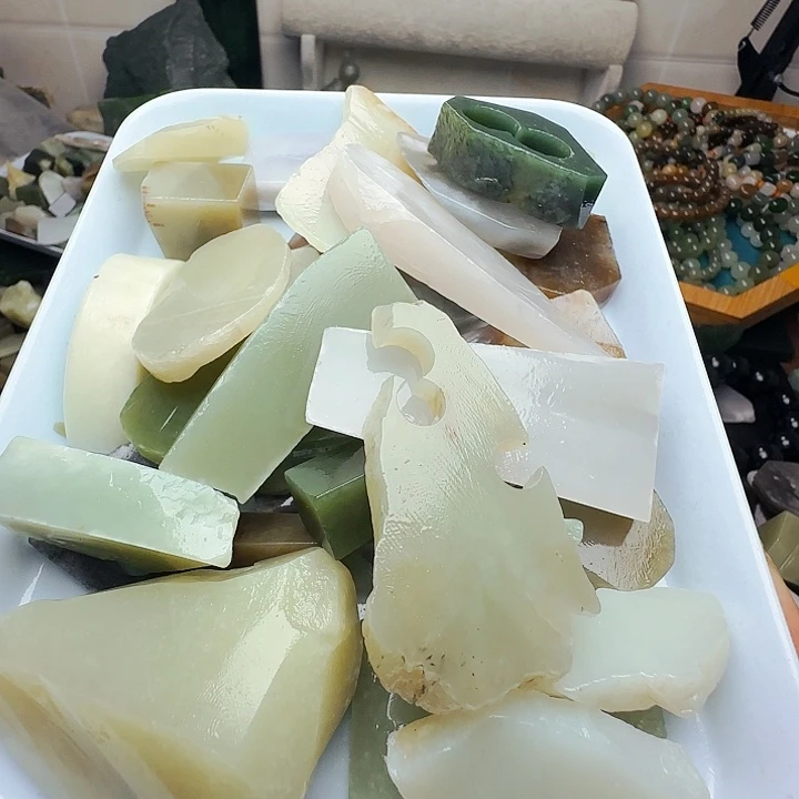 7***6和田玉（糖玉）未镶嵌珠宝半成品