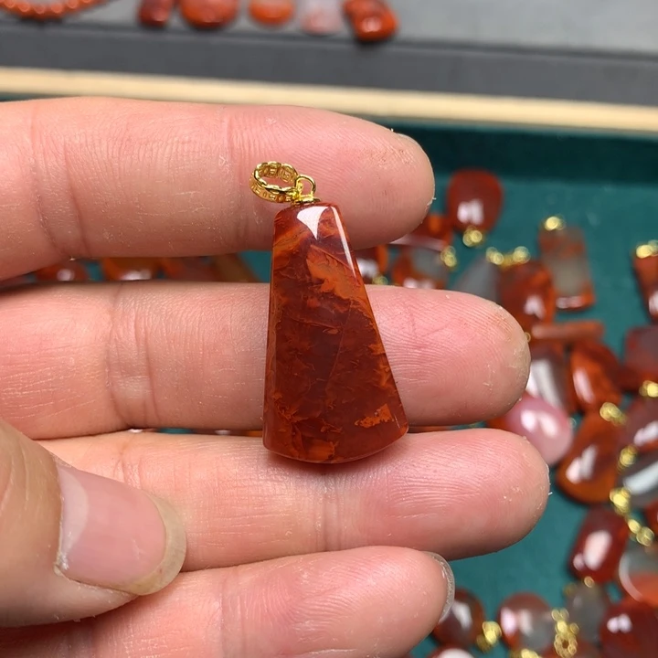 南红玛瑙吊坠(不含链)银S925镶嵌