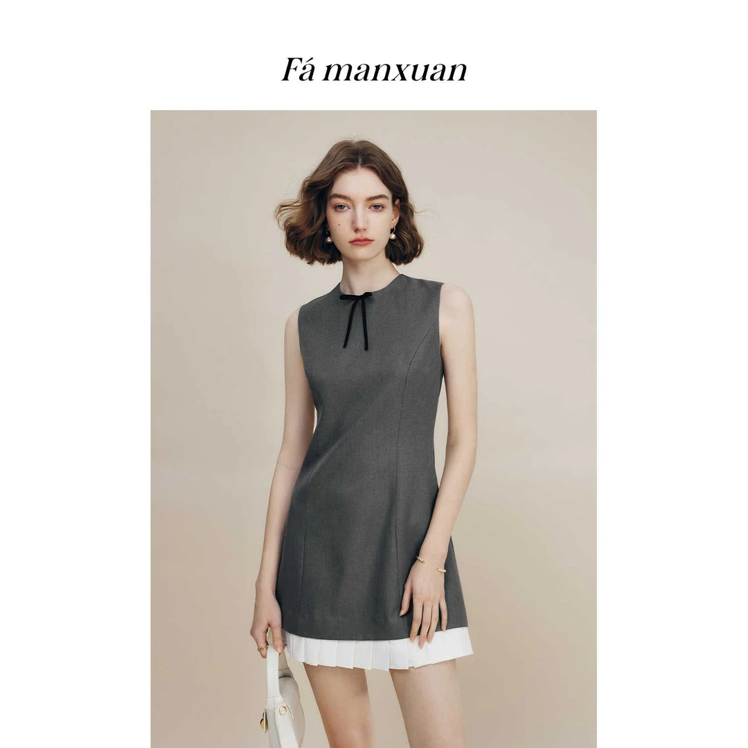 法曼萱MIU系少女感蝴蝶结压褶连衣裙女2025年高级感裙子QZ6186