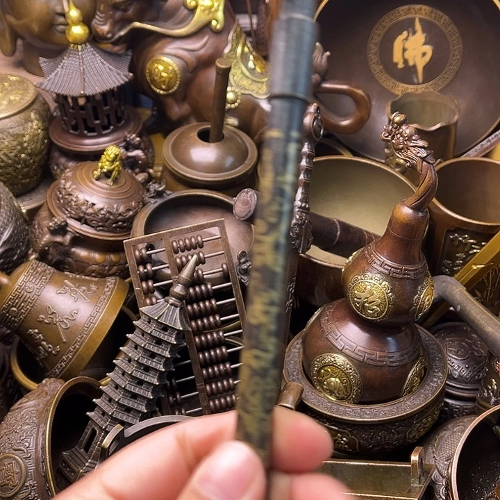 铜237995579955957806795799