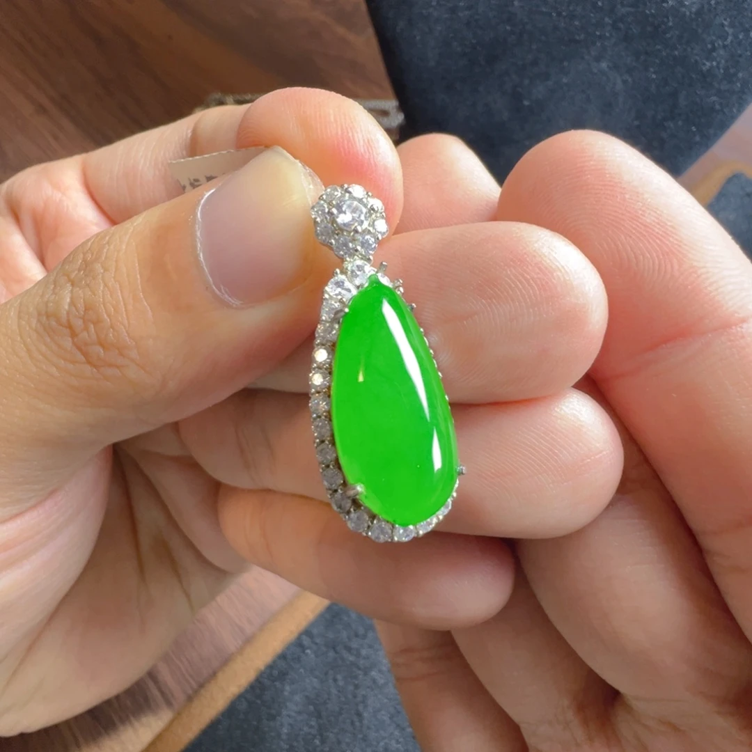 翡翠银S925镶嵌颈饰