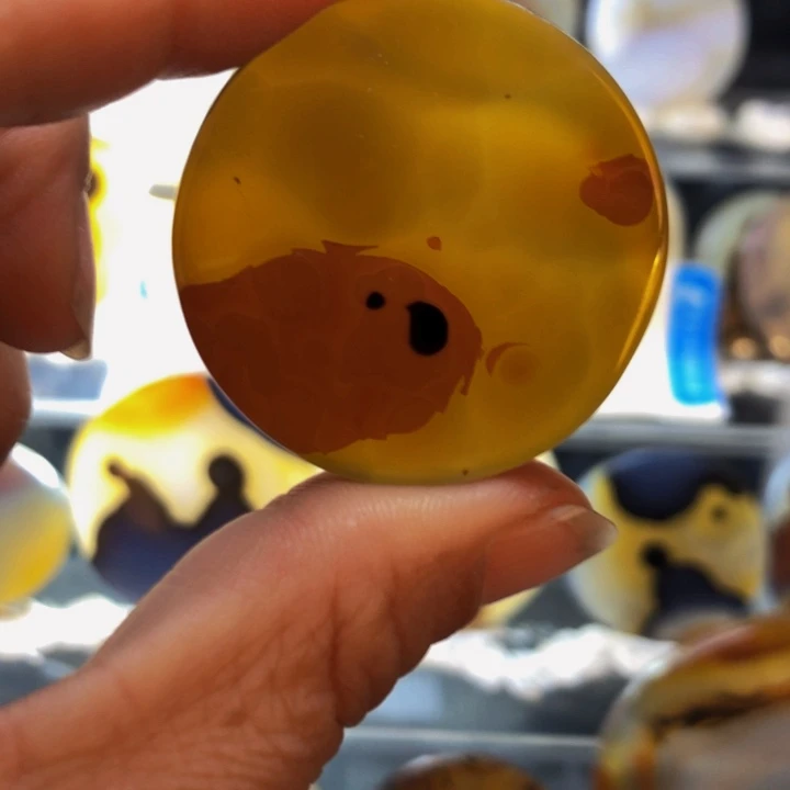 合金玛瑙/玉髓珠宝奇石65