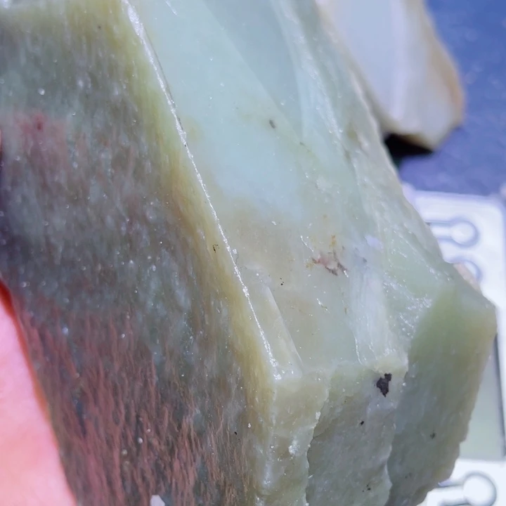 和田玉未镶嵌珠宝半成品