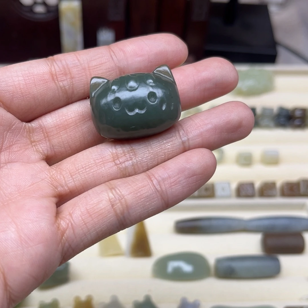洋***玉和田玉未镶嵌珠宝半成品