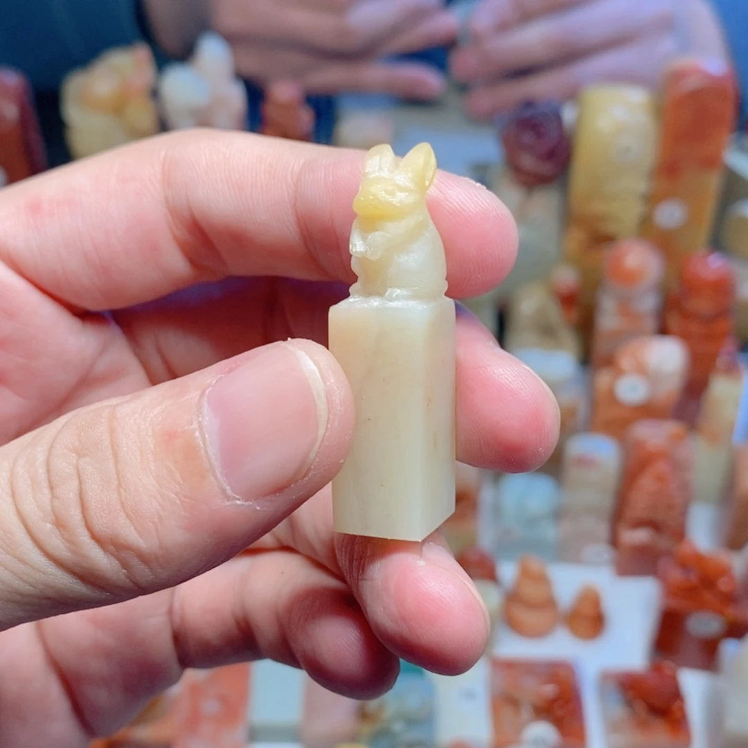 寿山石印石小兔子1*1