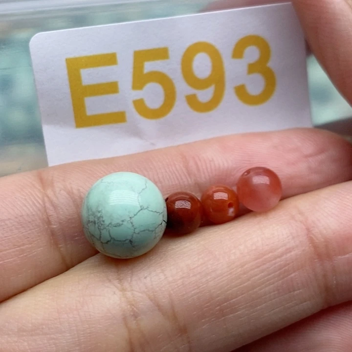 南红玛瑙未镶嵌珠宝奇石