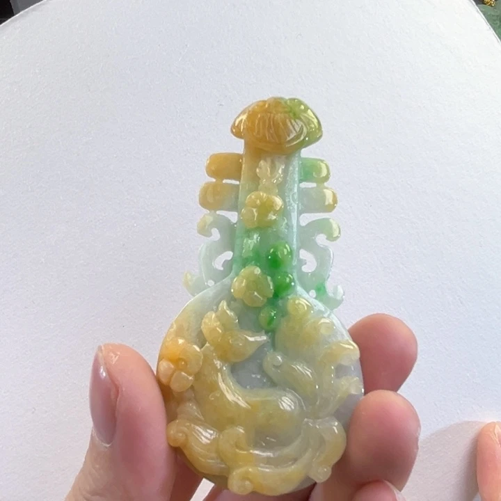 翡翠吊坠(赠链)未镶嵌代编织