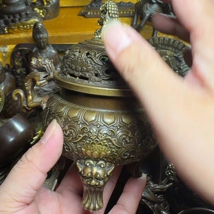 铜器摆件收收藏藏