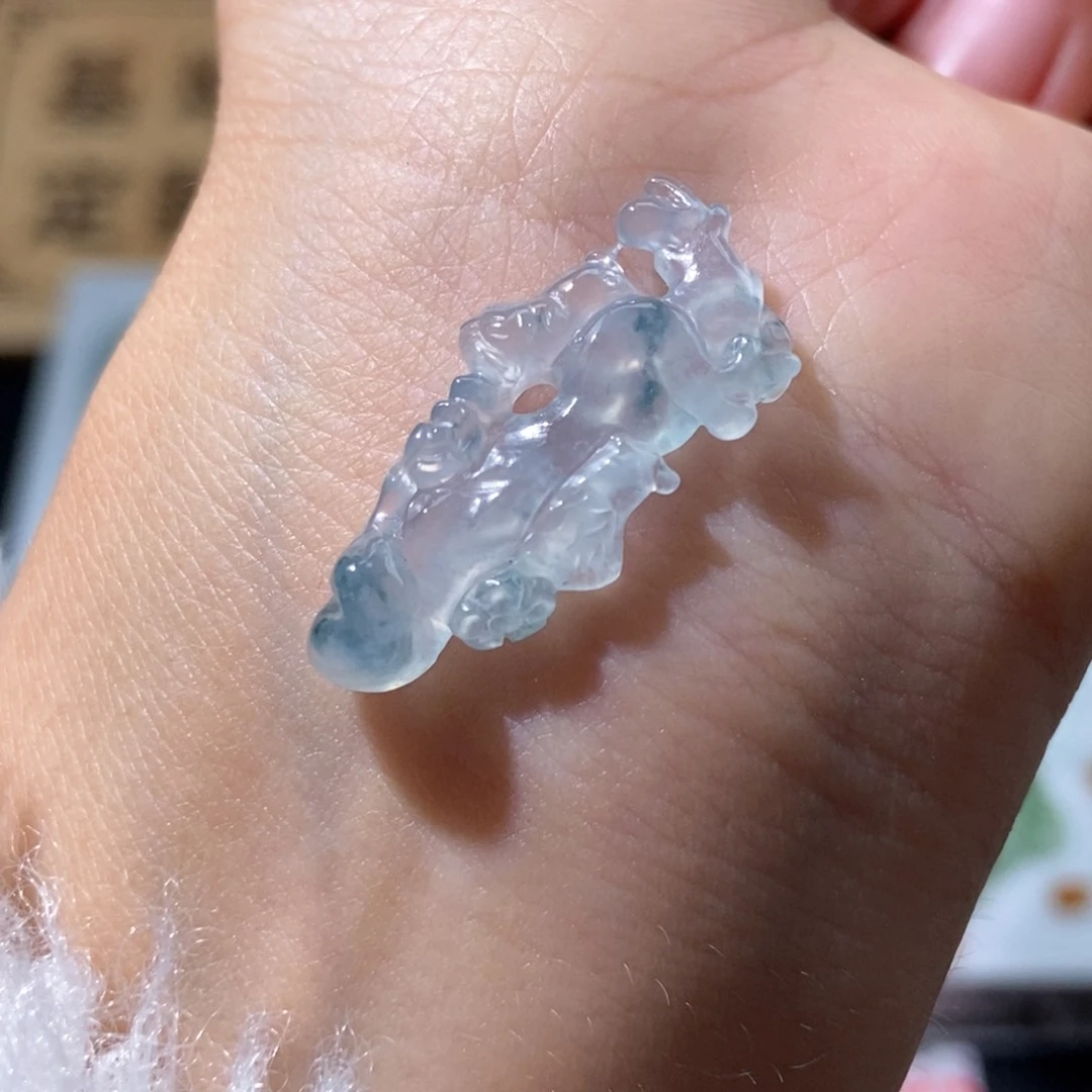 定制翡翠未镶嵌翡翠27.6×13.3×6