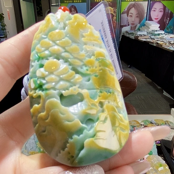 颈饰未镶嵌翡翠翡翠