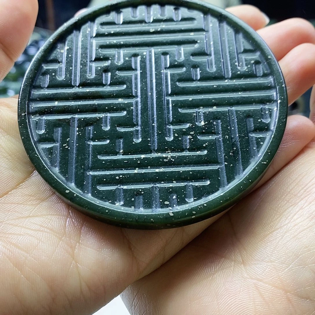 和田玉杯垫未镶嵌