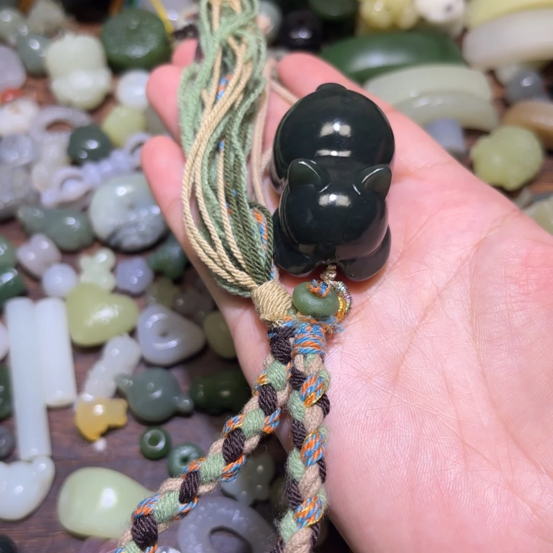 和田玉未镶嵌珠宝半成品