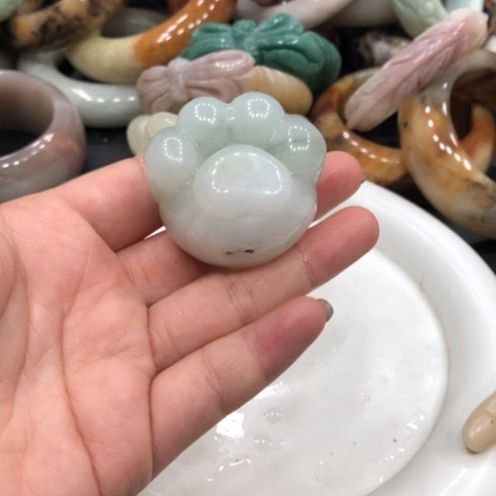未镶嵌石英质玉珠宝半成品10