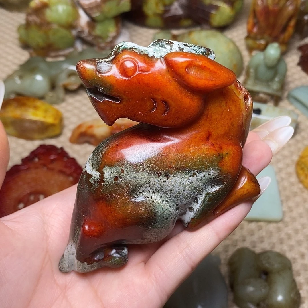未镶嵌蛇纹石玉颈饰