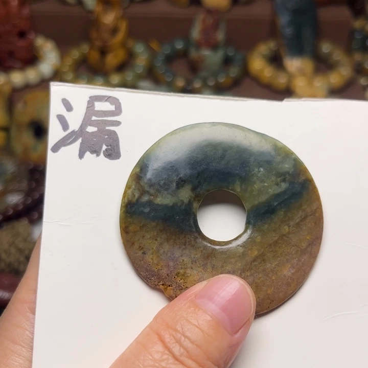 岫岩河磨玉（透闪石质玉）未镶嵌珠宝奇石