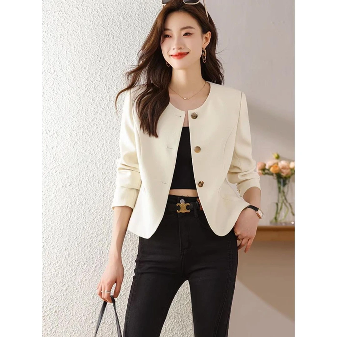 2025新款小香风短外套女秋冬爆款时尚感西装小个子初秋季短款上衣