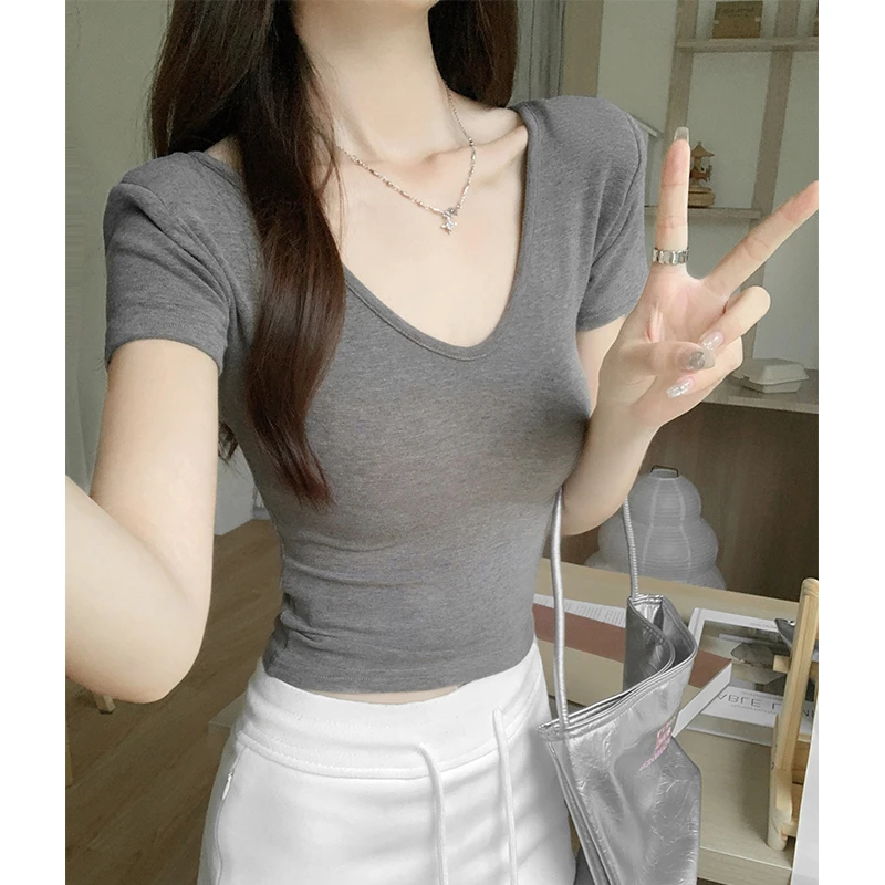 纯色V领露锁骨甜辣简约基础款日常夏季短袖t恤女修身弹力短款上衣