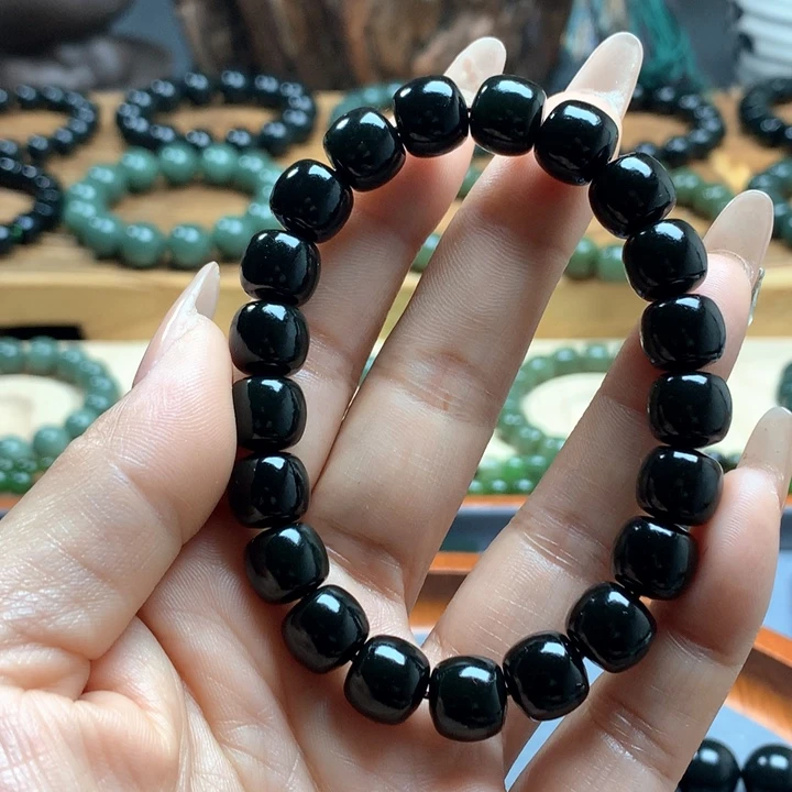 和田玉手链未镶嵌