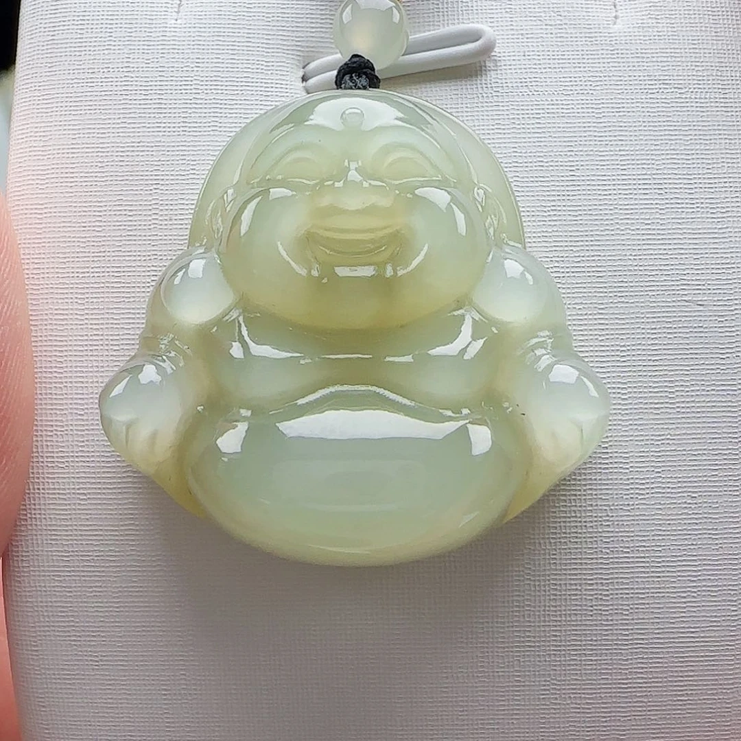 亦***然和田玉未镶嵌颈饰