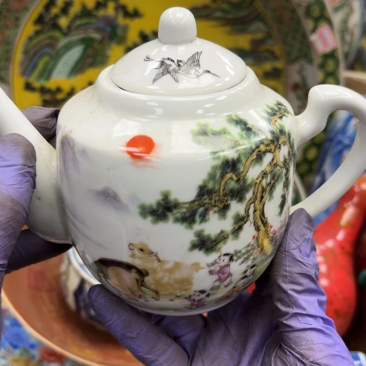 摆件瓷器摆件瓷器摆件